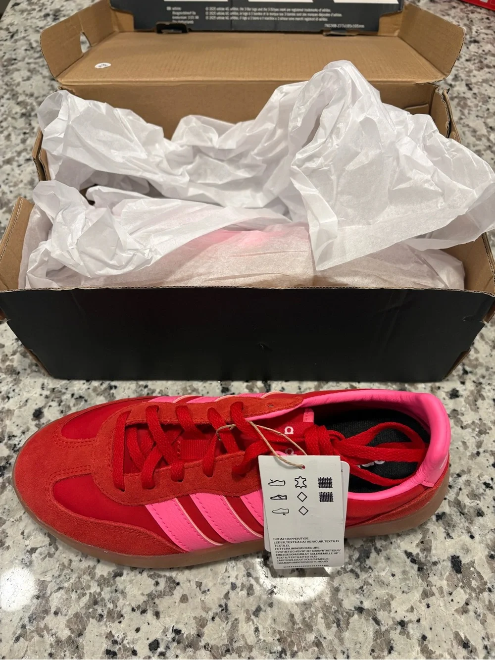 Adidas Barreda Decode Shoe Youth US Size 5 same as W US Size 6 Red Pink Sneaker